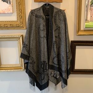 Women’s Wrap Poncho